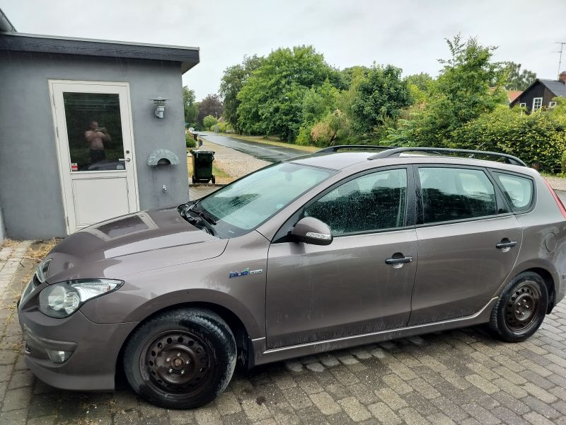 HYUNDAI, I30CW, 1,6 CRDI 90 FL Skrotbil skrotpræmie