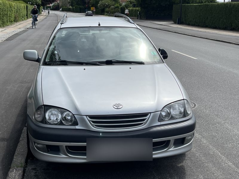 TOYOTA, AVENSIS, 1,8 STW MAN. Skrotbil skrotpræmie