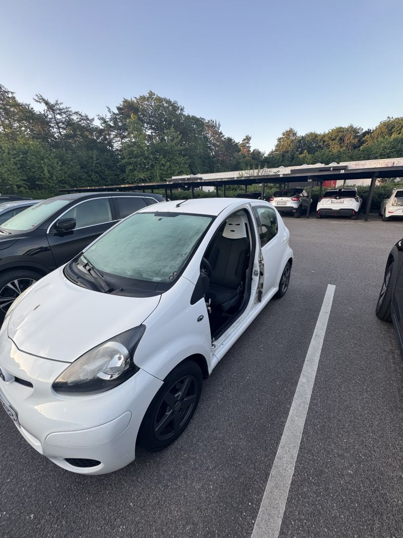 TOYOTA, AYGO 3/5-DØRS, 1.0 HB 5-DØRS Skrotbil skrotpræmie
