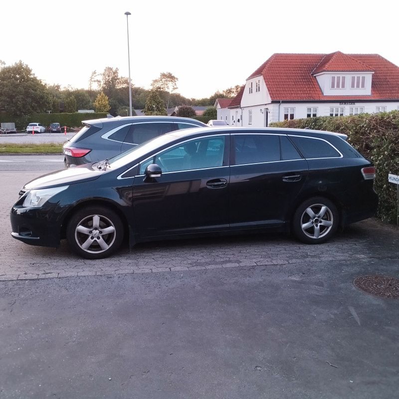 TOYOTA, AVENSIS STW, 1.6 STW MAN.6 Skrotbil skrotpræmie