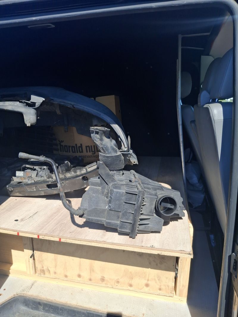 VOLKSWAGEN, TRANSPORT.KASSEVOGN, 2,5 TDI AUT Skrotbil skrotpræmie