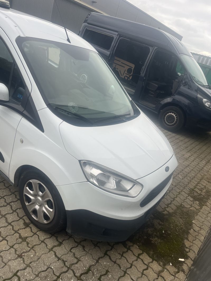 FORD, Transit Courier, 1.5 TDCI (95 HK) Van Forhjulstræk Manuel Skrotbil skrotpræmie
