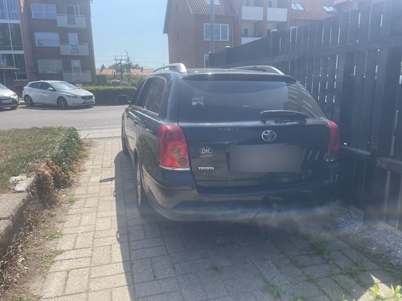 TOYOTA, AVENSIS, 1,8 STW MAN. Skrotbil skrotpræmie