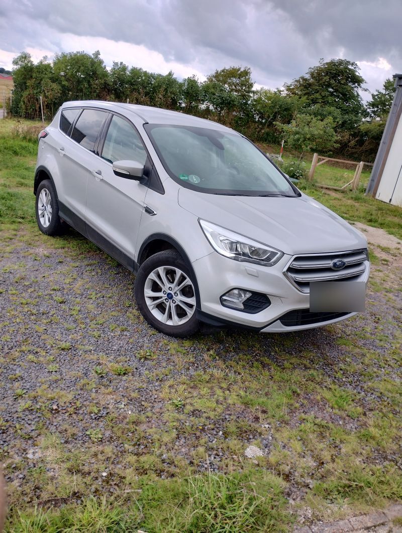 FORD, Kuga MCA, 2.0 TDCi (150 HK) Van FWD (forhjulstræk) Man Skrotbil skrotpræmie