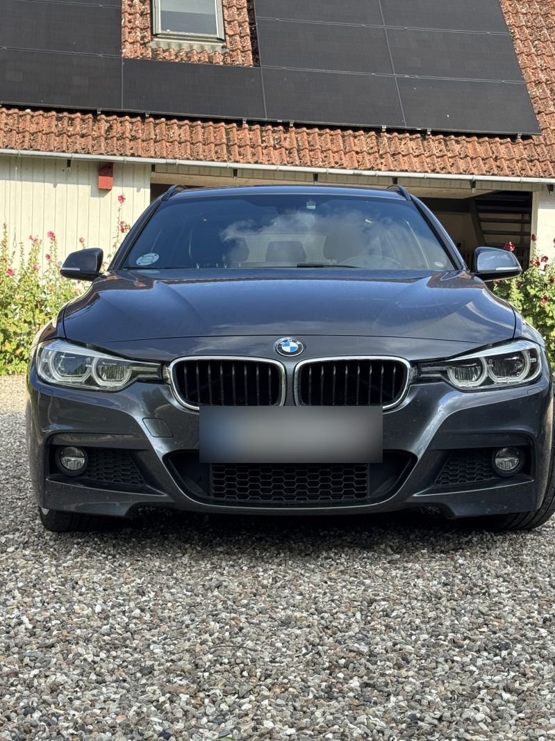 BMW, 3-Serie, 330i Touring Steptronic solgt via Bedstebilpris.dk