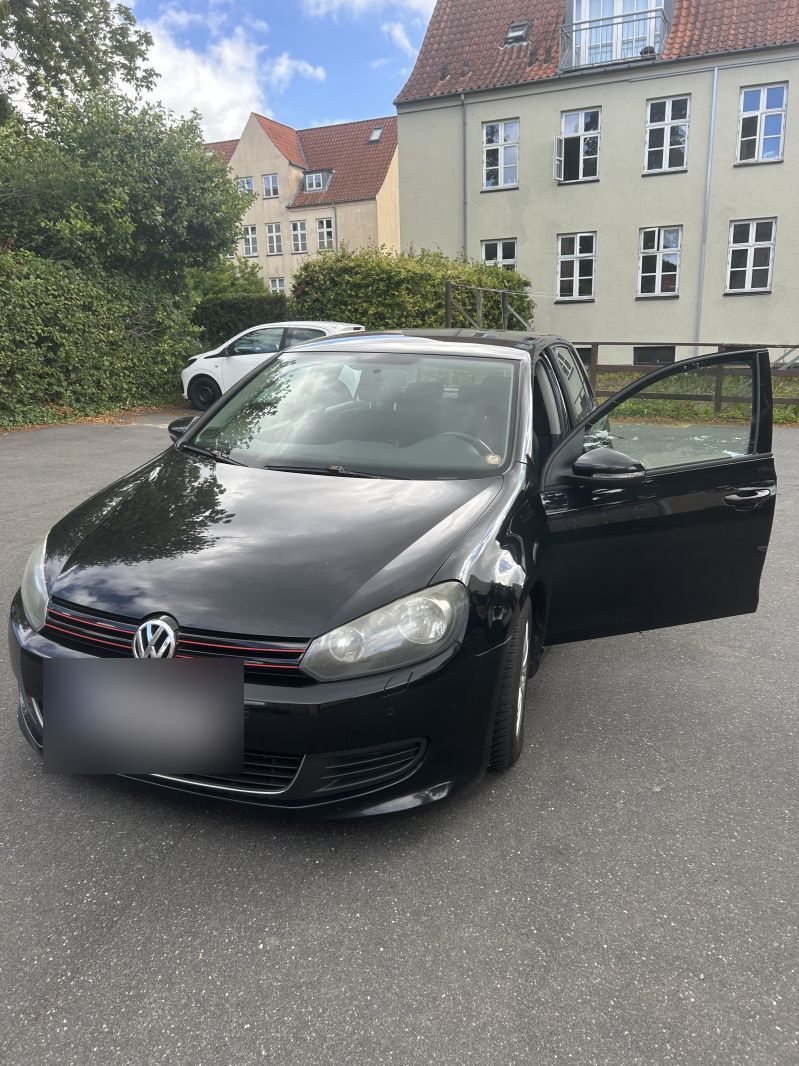 VOLKSWAGEN, GOLF, 1,6 TDI BLUEMOTION Skrotbil skrotpræmie
