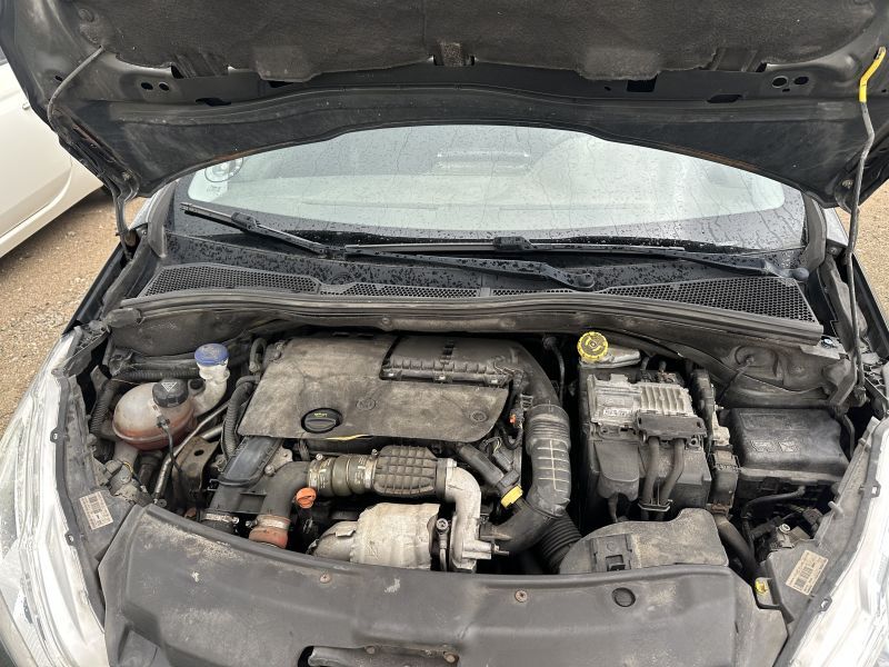 PEUGEOT, 208, 1.6 BlueHDI 100 hk 5D Skrotbil skrotpræmie