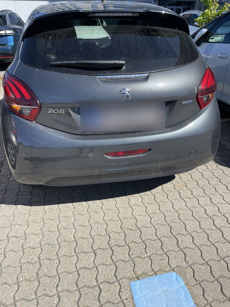 PEUGEOT, 208, 1.6 BlueHDI 100 hk 5D Skrotbil skrotpræmie