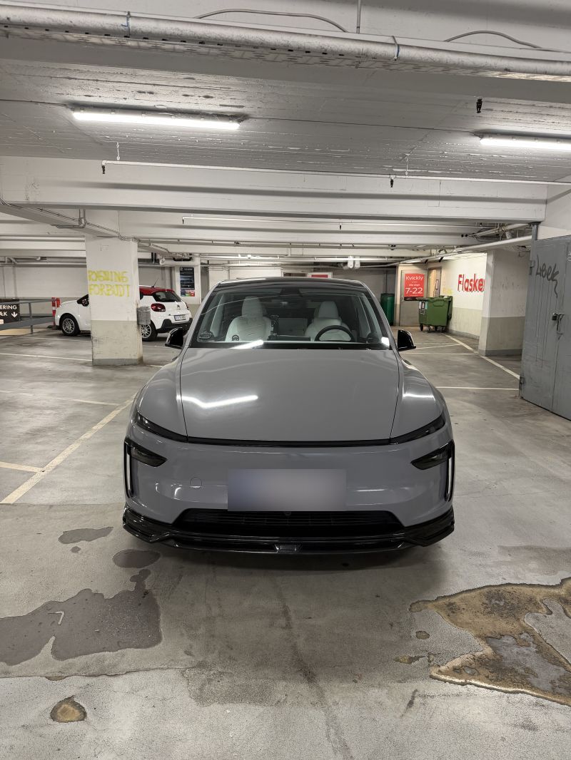 TESLA, Model Y, Premium Long Range Firehjulstræk Skrotbil skrotpræmie