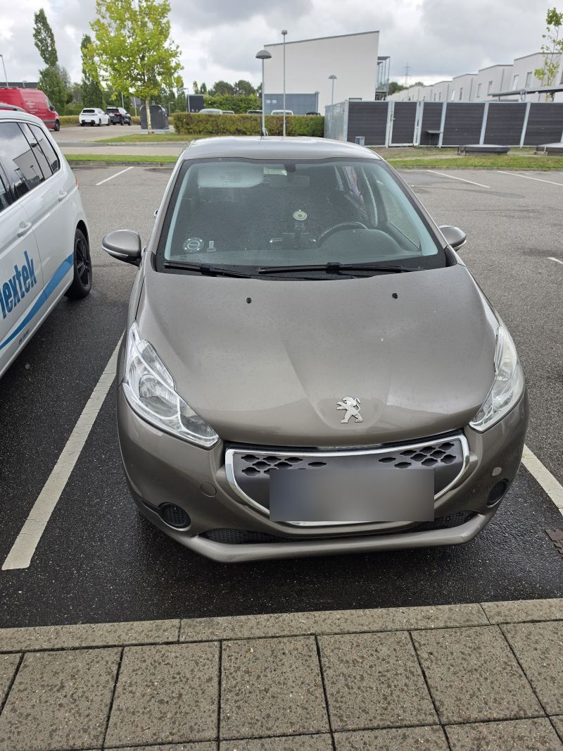 PEUGEOT, 208, 1,4 E-HDI ESG 68 HK Skrotbil skrotpræmie