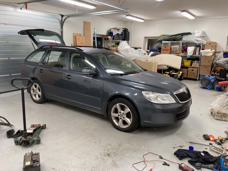 SKODA, OCTAVIA COMBI, 1.6 TDI 105 HK Stationcar Skrotbil skrotpræmie