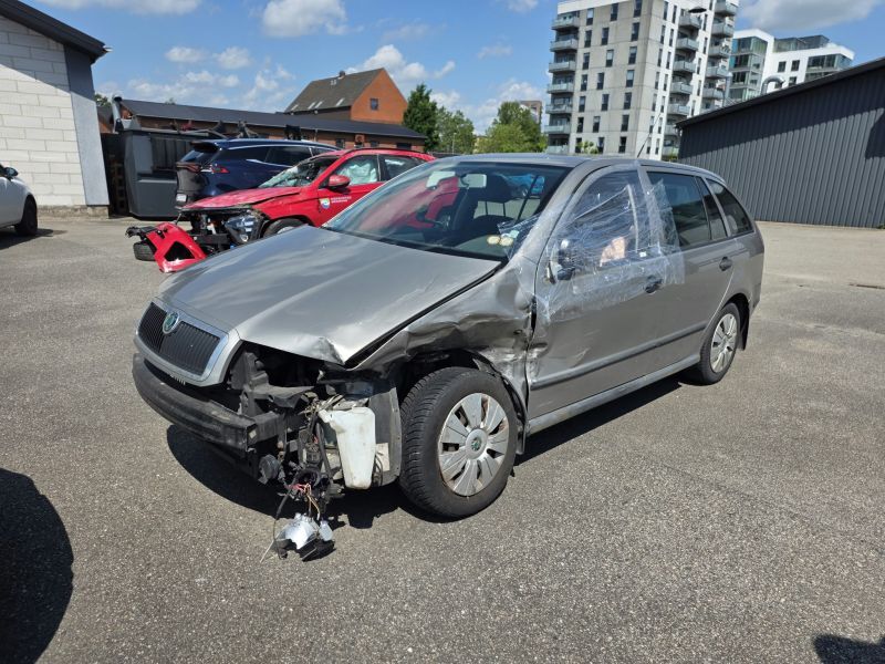 SKODA, FABIA, 1,4 COMBI Skrotbil skrotpræmie