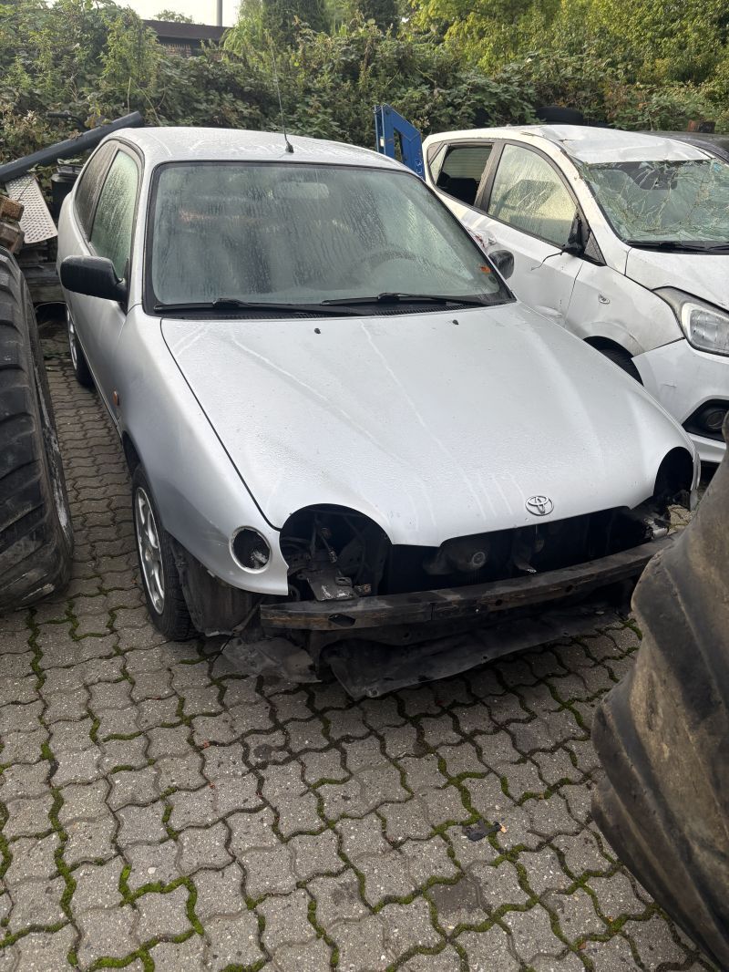TOYOTA, COROLLA, 1,3 HB MAN. Skrotbil skrotpræmie