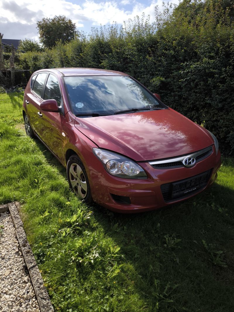 HYUNDAI, I30, 1,6 CRDI U2 Skrotbil skrotpræmie