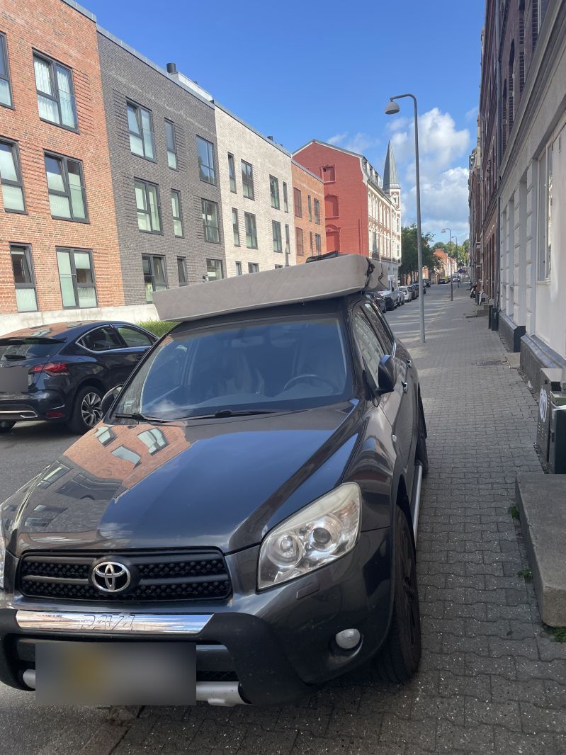 TOYOTA, RAV4, 2,2 D-4D DPF VAN Skrotbil skrotpræmie