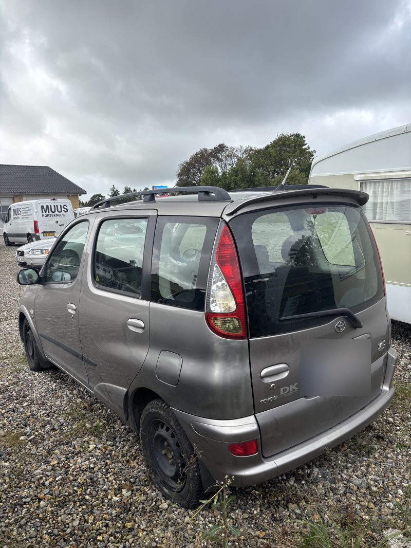 TOYOTA, YARIS, 1,3 VERSO Skrotbil skrotpræmie