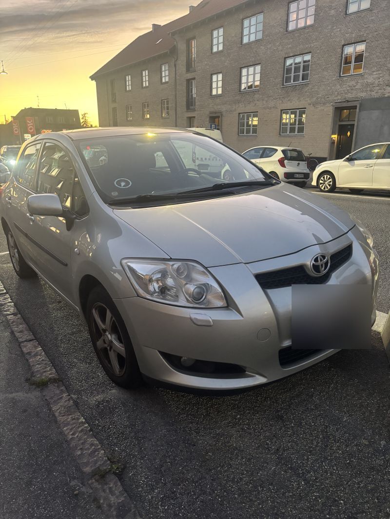 TOYOTA, AURIS, 1,6 5-DØRS HB Skrotbil skrotpræmie