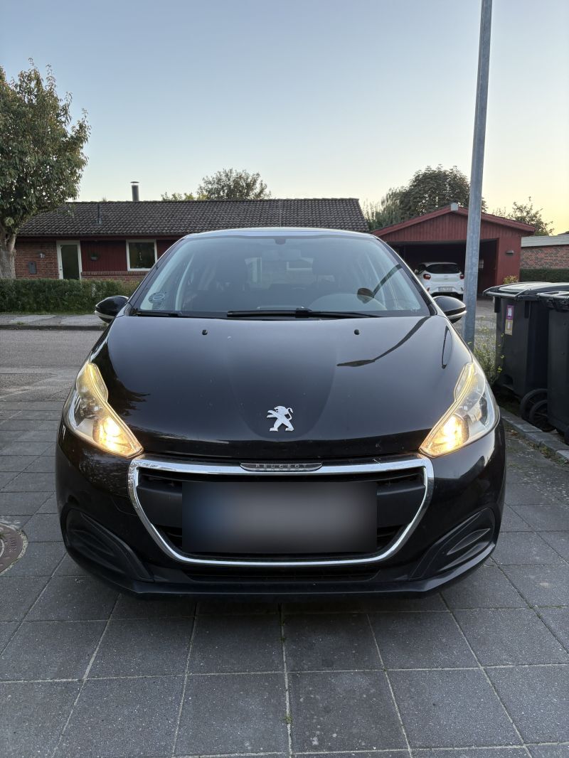 PEUGEOT, 208, 1.6 BlueHDI 100 hk 5D Skrotbil skrotpræmie