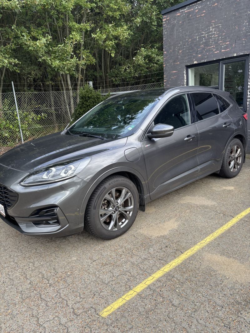 FORD, KUGA, 2.5 Plug-in Hybrid (225 HK) SUV FWD CVT solgt via Bedstebilpris.dk