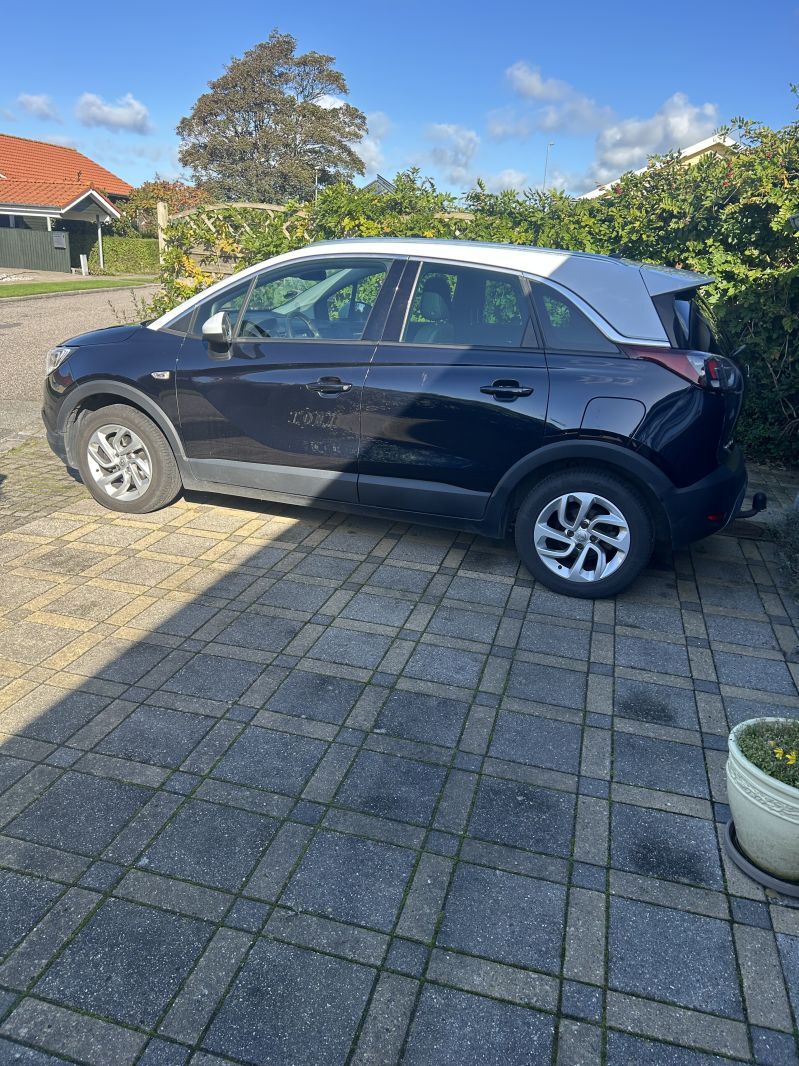 OPEL, Crossland X, 1.2 T 110 HK MPV Aut. solgt via Bedstebilpris.dk
