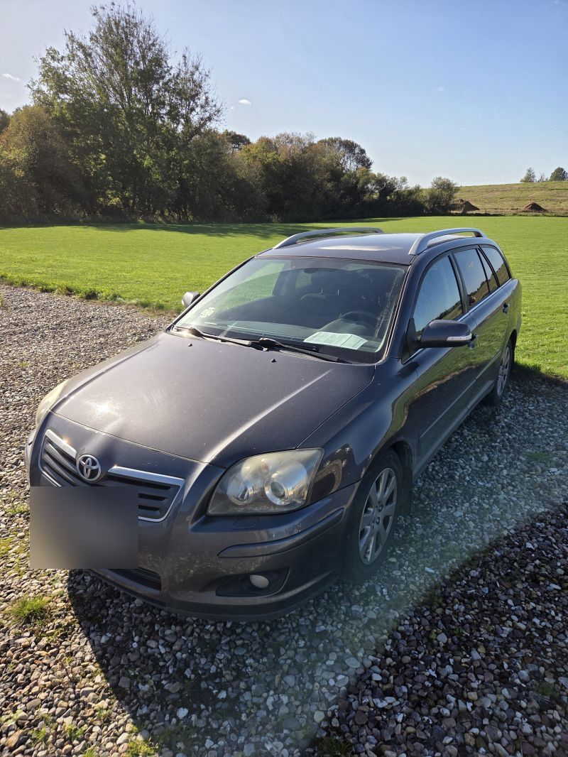 TOYOTA, AVENSIS, 1,8 STW MAN. Skrotbil skrotpræmie