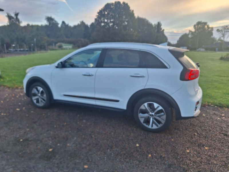 KIA, Niro, C5E11 solgt via Bedstebilpris.dk