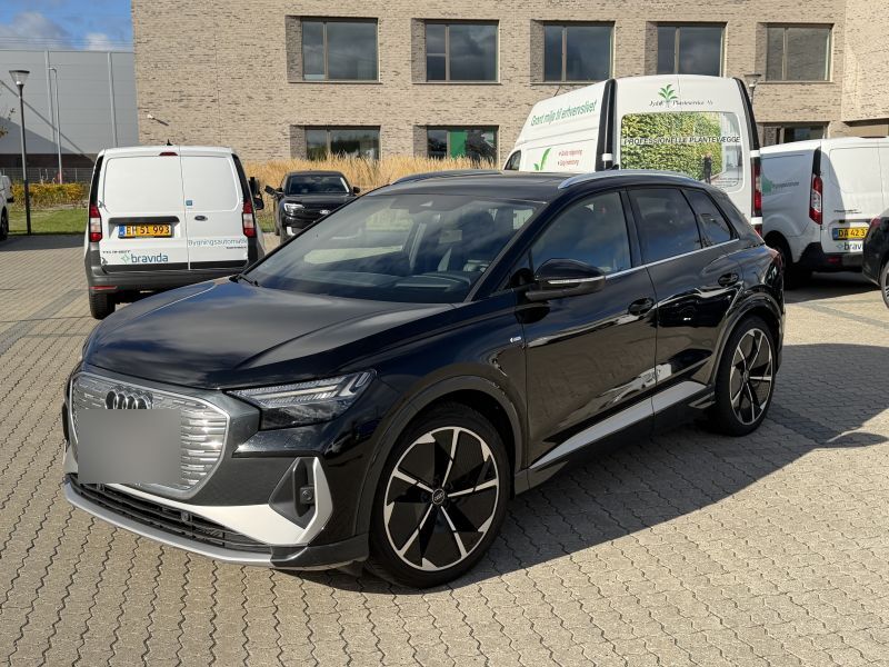 AUDI, Q4, 50 e-tron solgt via Bedstebilpris.dk