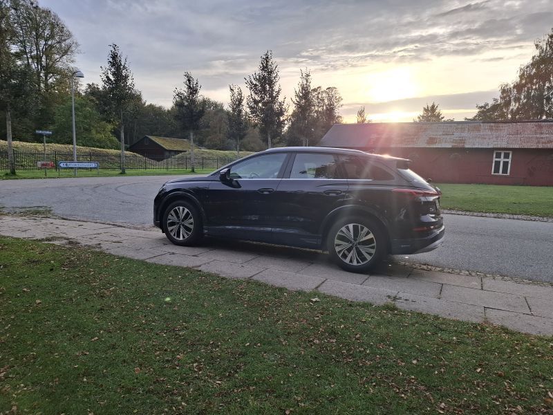AUDI, Q4 e-tron, 40 e-tron solgt via Bedstebilpris.dk