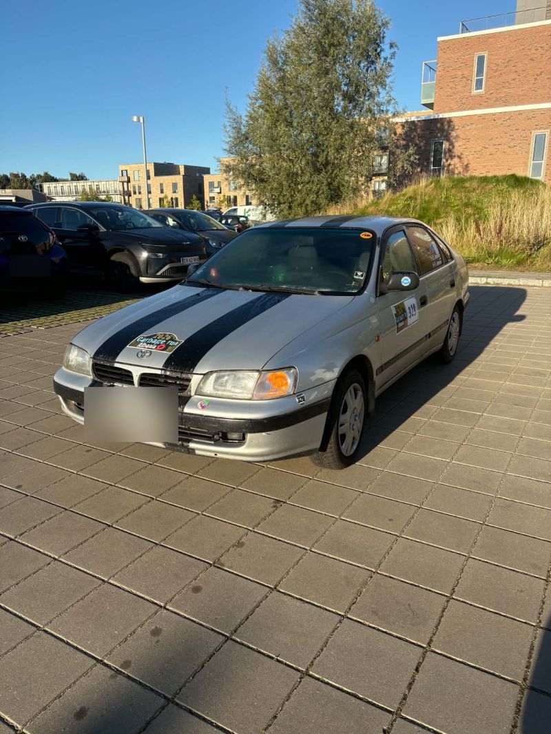TOYOTA, CARINA, 2,0 LB MAN. E Skrotbil skrotpræmie