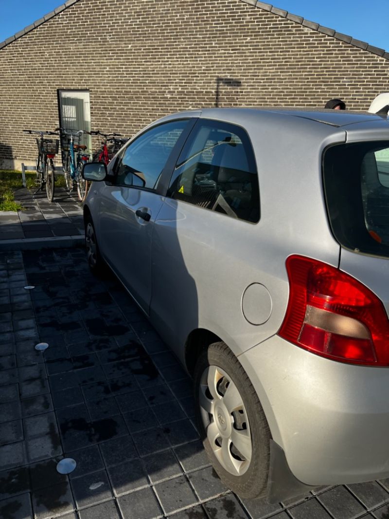 TOYOTA, YARIS, 1,0 3D Skrotbil skrotpræmie