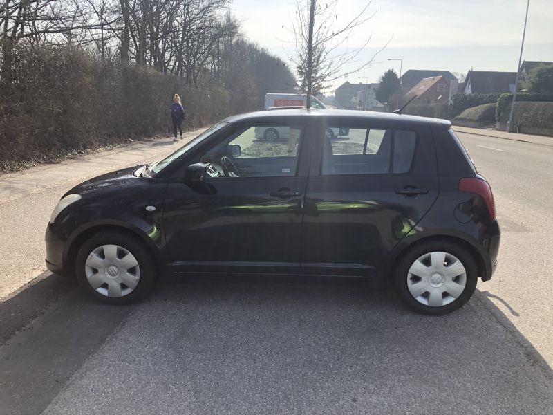 SUZUKI, SWIFT, 1,3 Skrotbil skrotpræmie