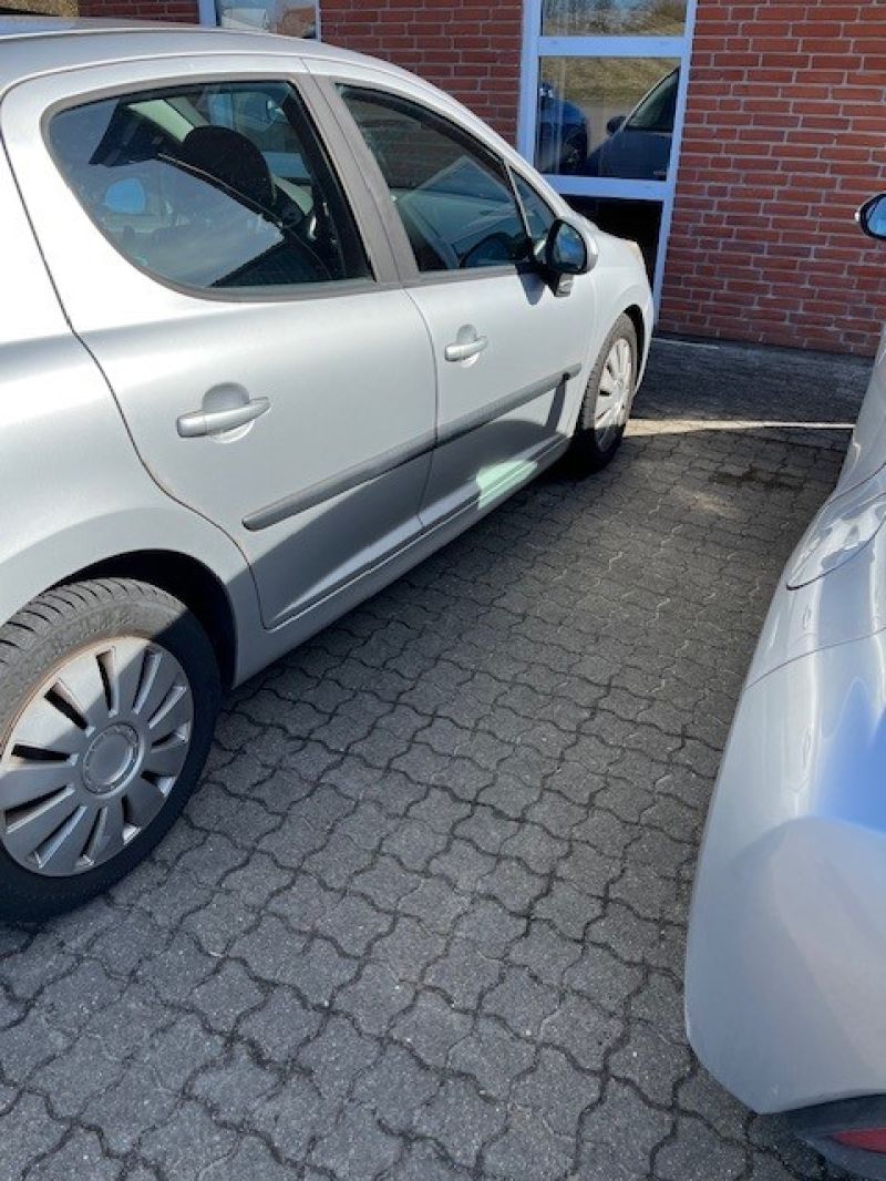 Peugeot  207 1,6 HDI 5 D Skrotbil skrotpræmie