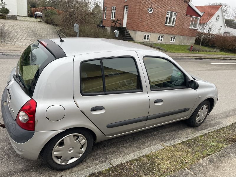 RENAULT, CLIO, 1,2 8V 60 HK Skrotbil skrotpræmie