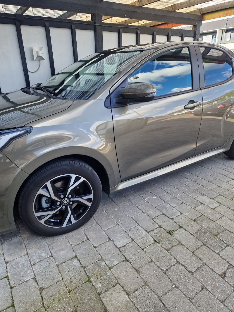 TOYOTA, YARIS, 1.5 Hybrid (116 hk) aut. gear Skrotbil skrotpræmie