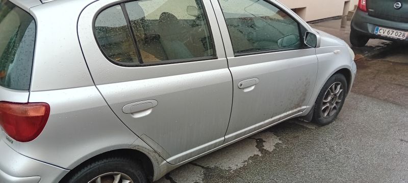 TOYOTA, YARIS, 1,3 TERRA Skrotbil skrotpræmie