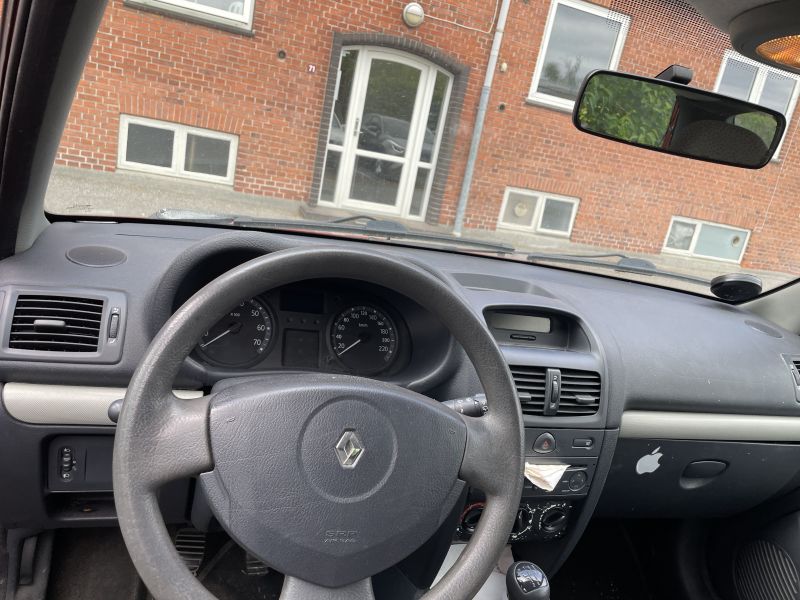 RENAULT, CLIO, 1,2 8V 60 HK Skrotbil skrotpræmie