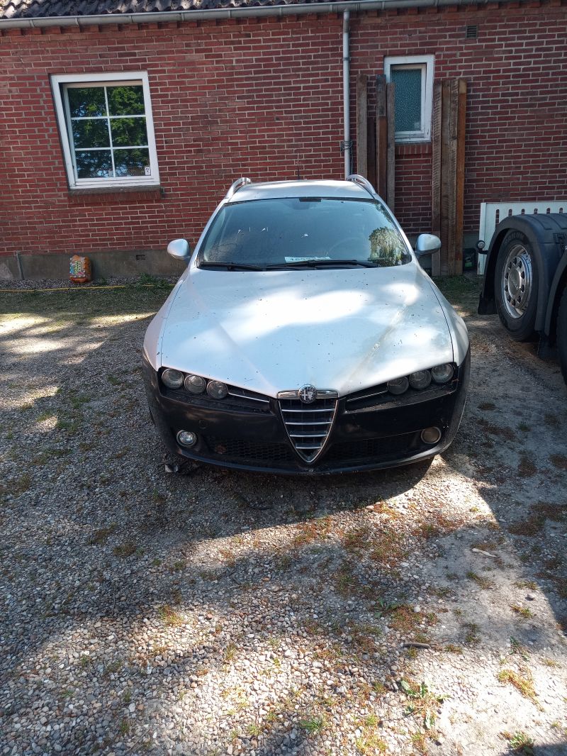 ALFA ROMEO, 159 SPORT WAGON, 2,4 JTDM Skrotbil skrotpræmie