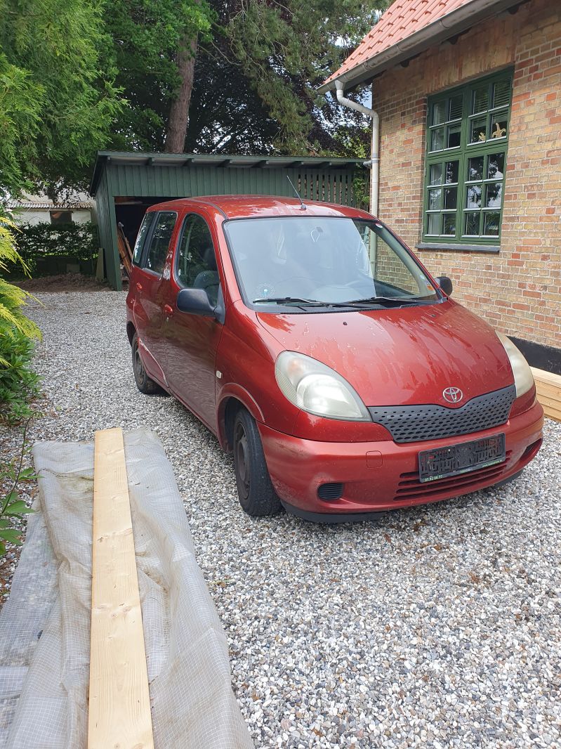 TOYOTA, YARIS, 1,3 VERSO Skrotbil skrotpræmie