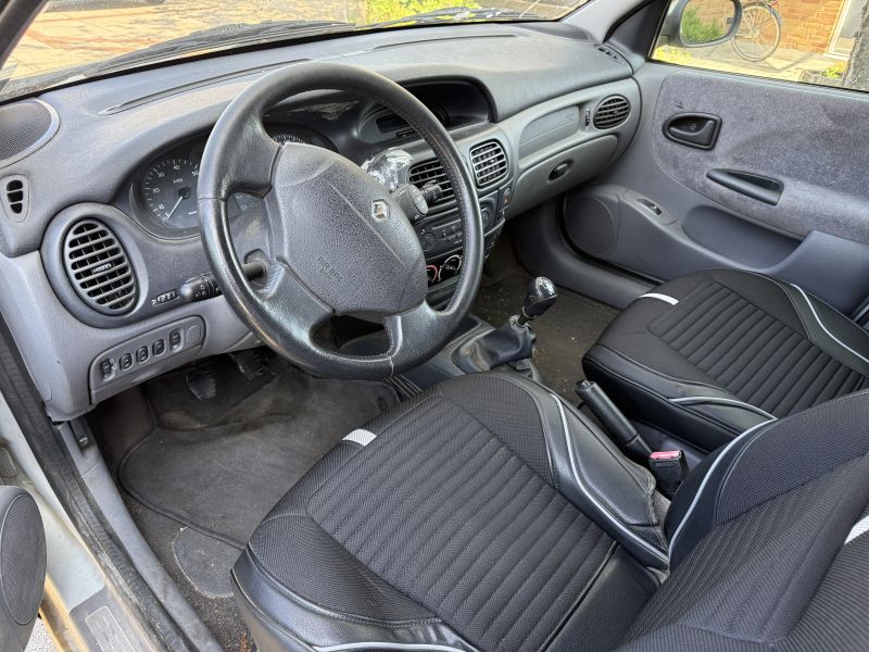 RENAULT, MEGANE, 1,6 16V ST. CAR Skrotbil skrotpræmie