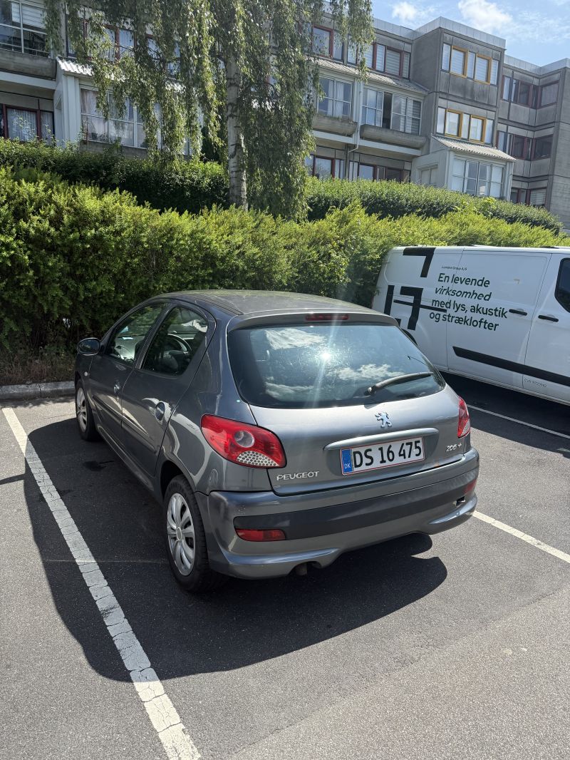 PEUGEOT, 206 +, 1,4 HDI 68 HK 5-D Skrotbil skrotpræmie