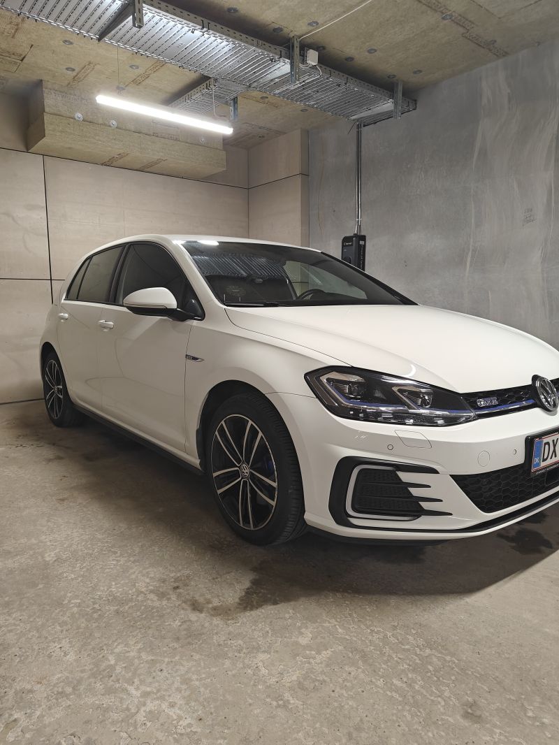 VOLKSWAGEN, GOLF, 1,4 GTE Skrotbil skrotpræmie