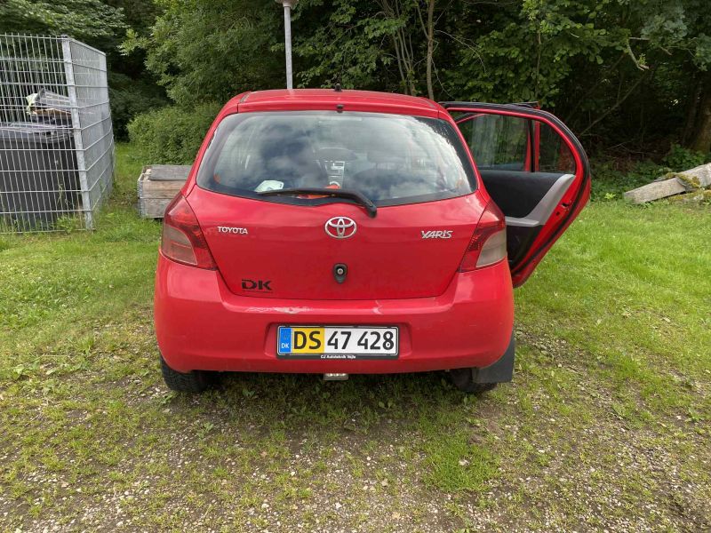 TOYOTA, YARIS, 1,0 VAN Skrotbil skrotpræmie
