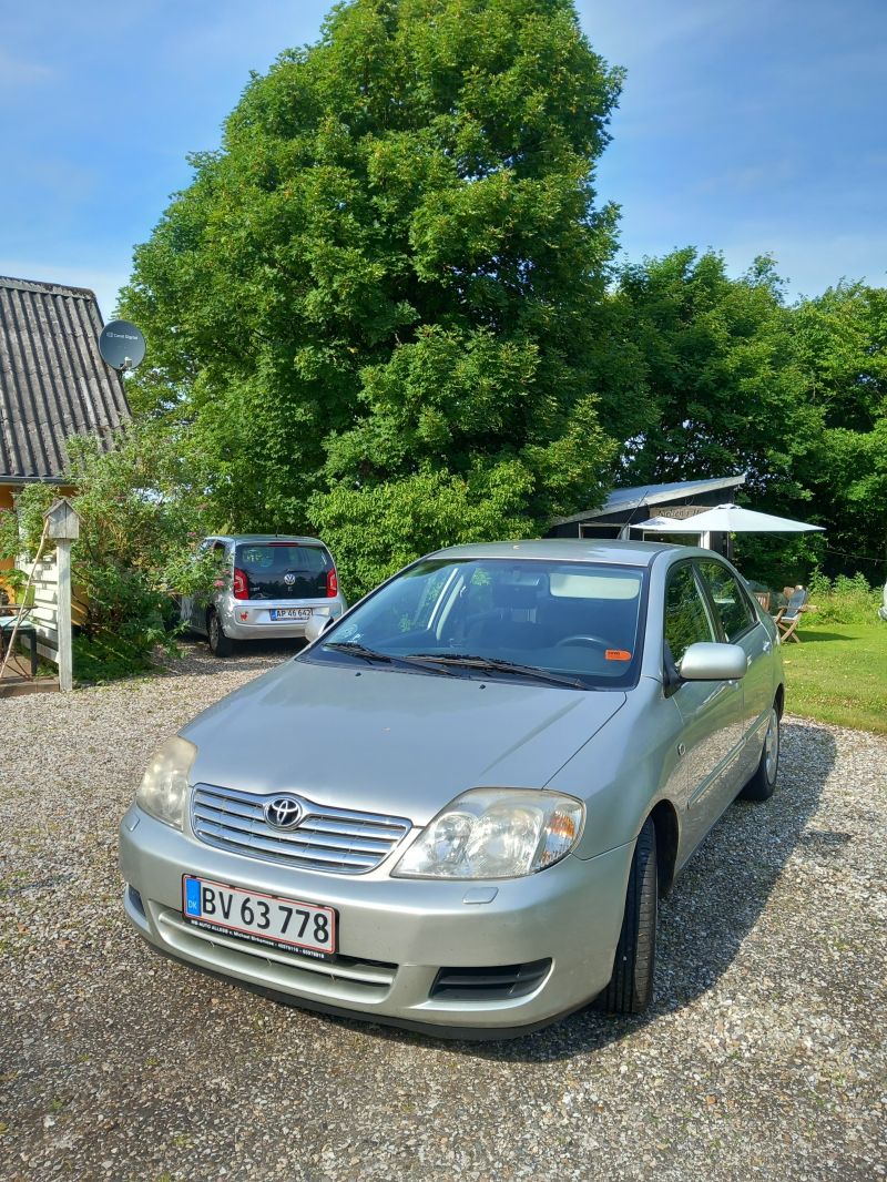TOYOTA, COROLLA, 1,4D-4D SD Skrotbil skrotpræmie