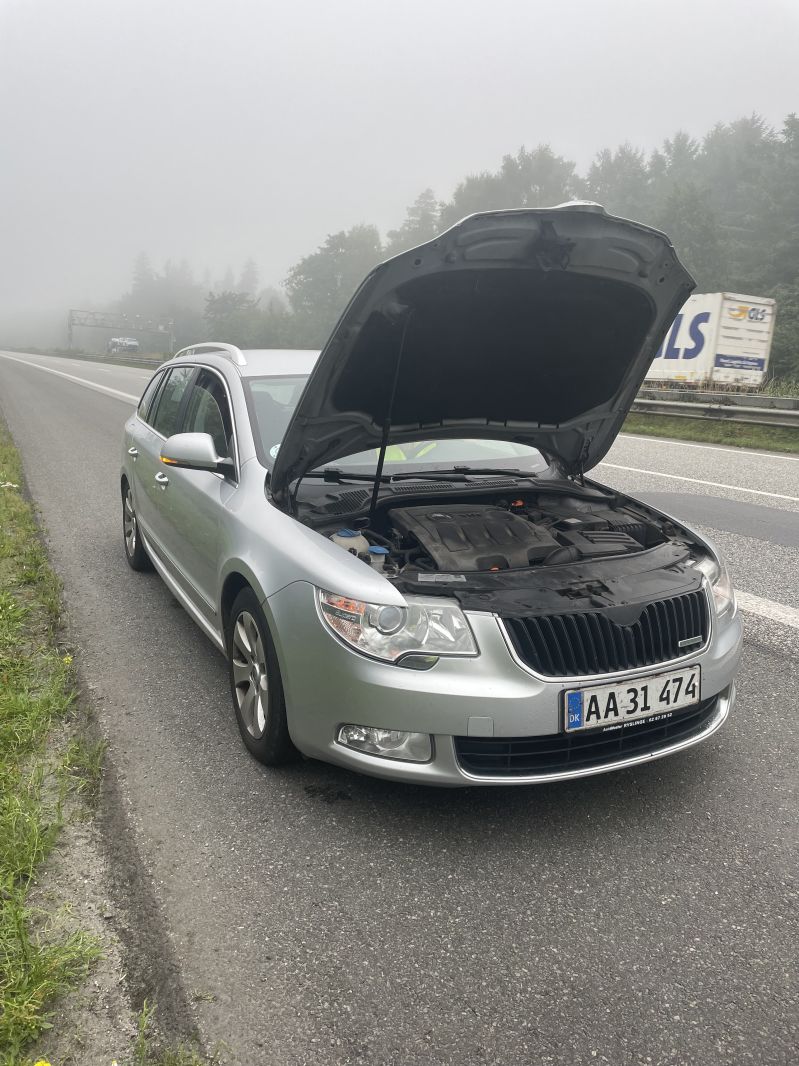 SKODA, SUPERB COMBI, 1.6 TDI 105 HK Stationcar Skrotbil skrotpræmie
