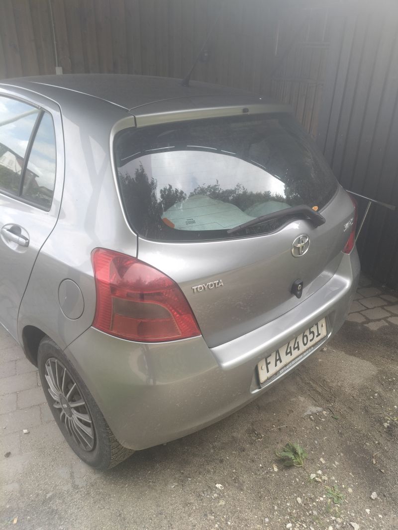 TOYOTA, YARIS, 1,0 5D Skrotbil skrotpræmie