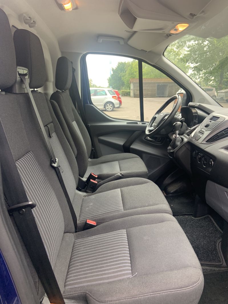 FORD, Transit Custom, 2.0 TDCi (130 HK) 270 L1 Van Forhjulstræk Manuel Skrotbil skrotpræmie