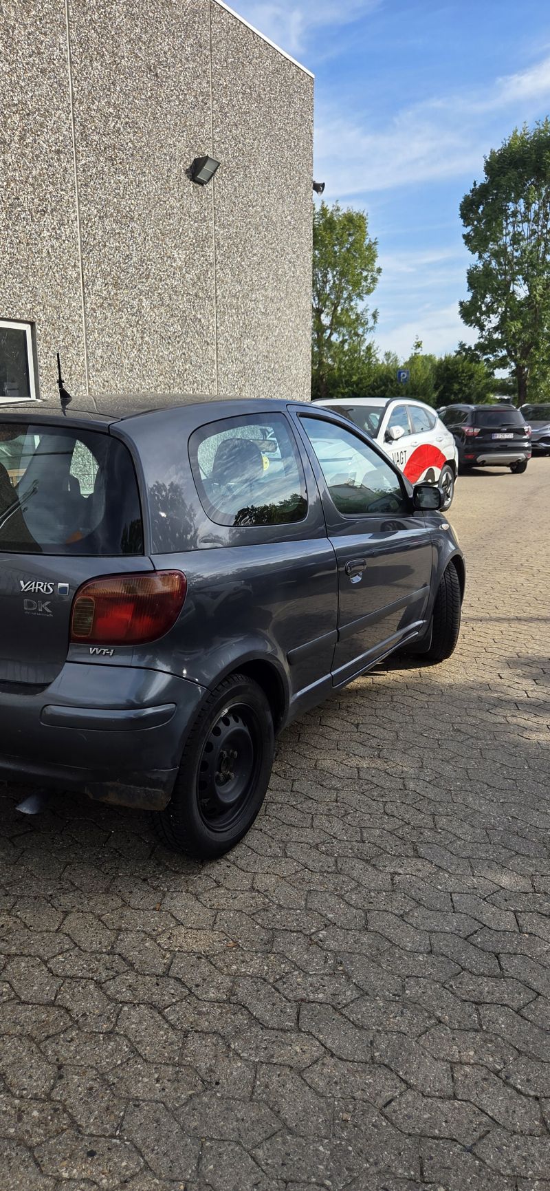 TOYOTA, YARIS, 1,3 TERRA Skrotbil skrotpræmie