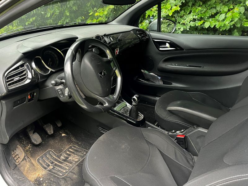 CITROËN, DS3, 1,2 Cabrio 5 Man Skrotbil skrotpræmie