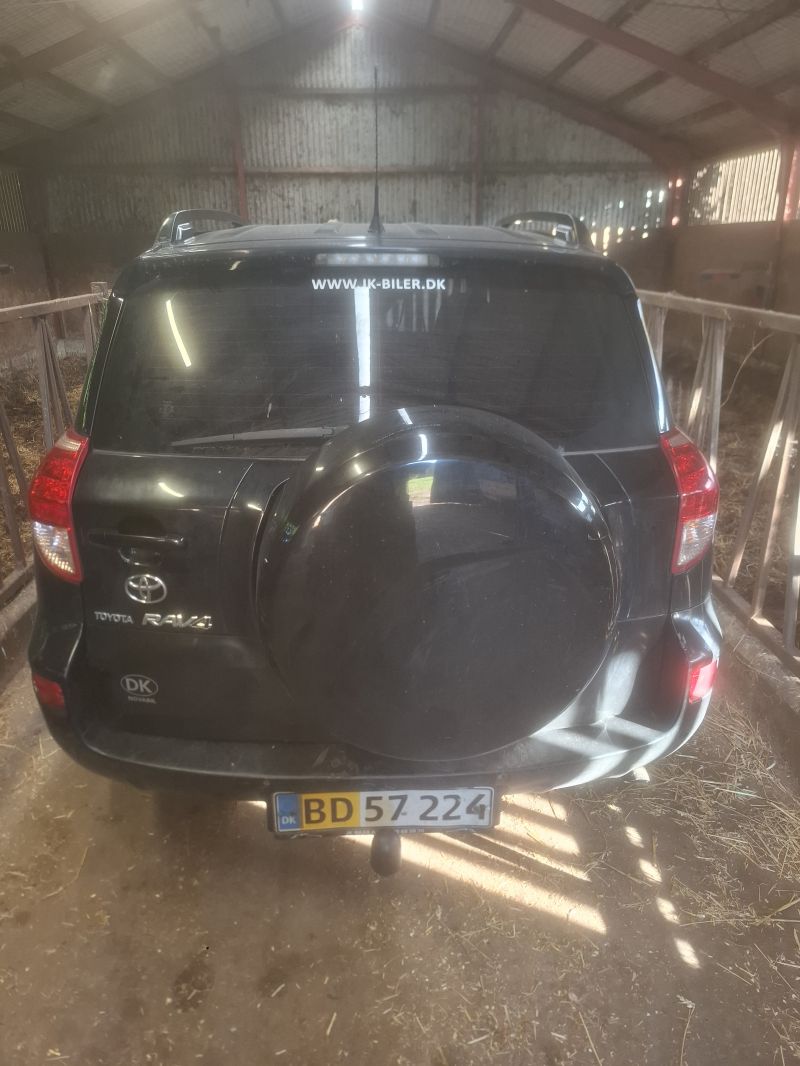 TOYOTA, RAV4, 2,2 D-4D DPF VAN Skrotbil skrotpræmie