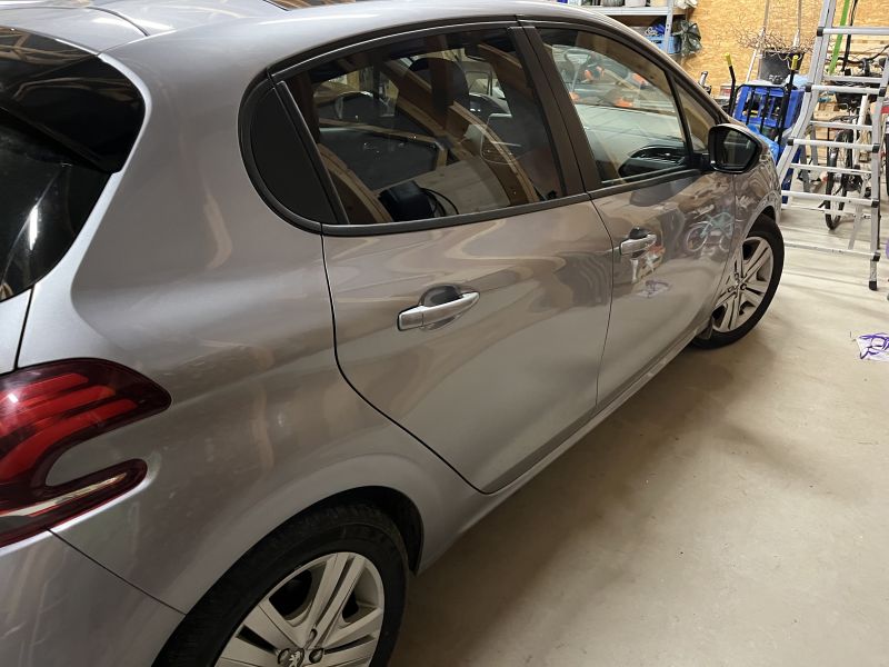 PEUGEOT, 208, BlueHDi 100 5D Skrotbil skrotpræmie